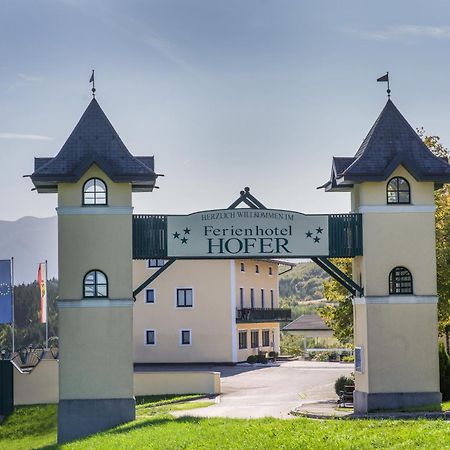 Ferienhotel Hofer Superior Штрас-им-Аттергау Экстерьер фото