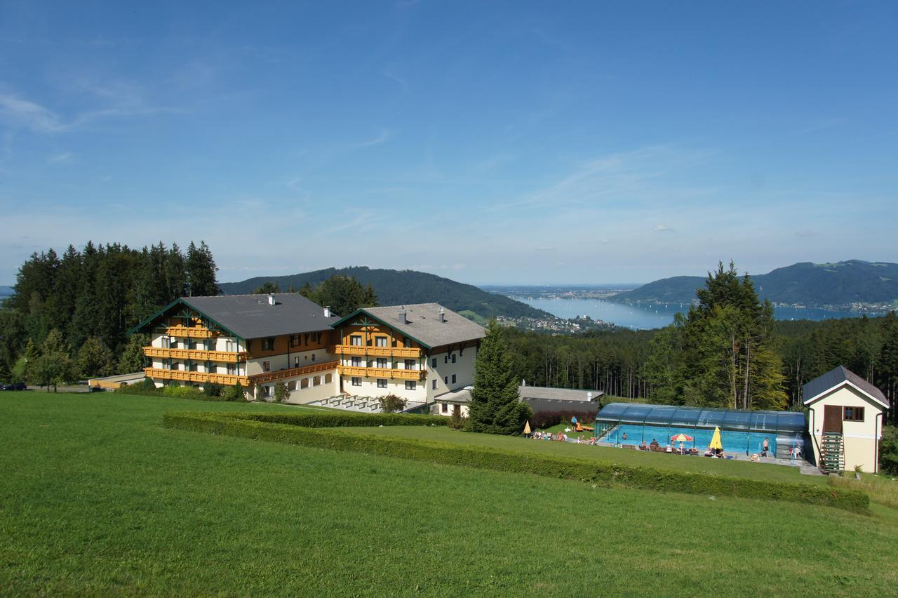 Ferienhotel Hofer Superior Штрас-им-Аттергау Экстерьер фото